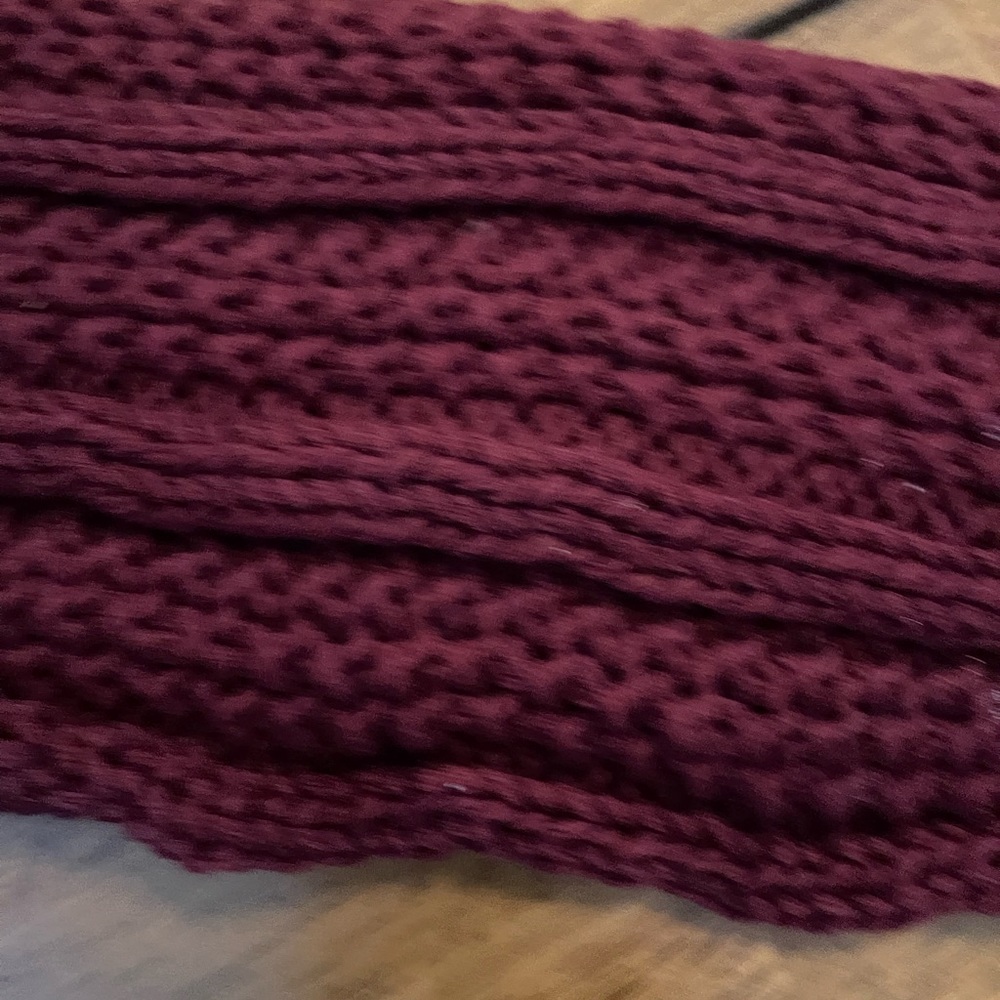 New! Beautiful burgundy infinity scarf. - Picture 4 of 4